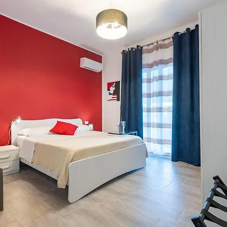 Luxury Con Piscina Privata Vista Mare - Villa *